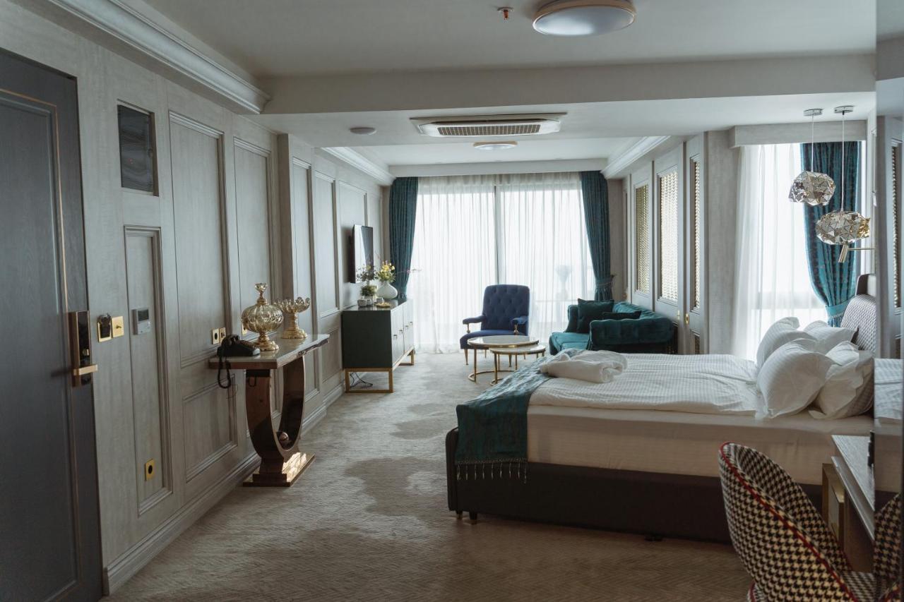 Hotel Maris Ulcinj Buitenkant foto