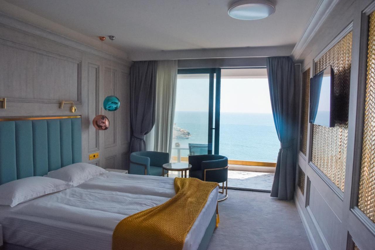 Hotel Maris Ulcinj Buitenkant foto