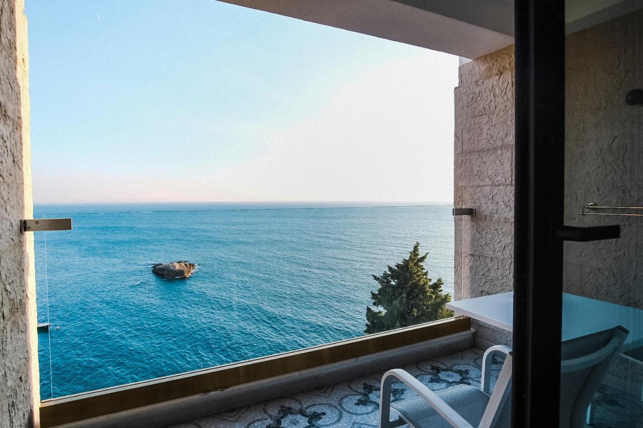 Hotel Maris Ulcinj Buitenkant foto