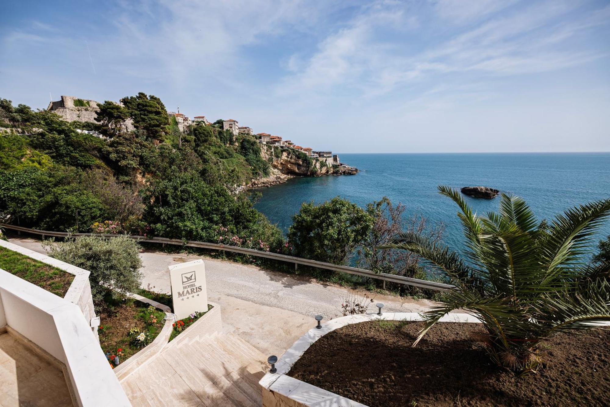 Hotel Maris Ulcinj Buitenkant foto